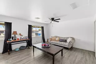 211 W Brinker Dr, Avondale, AZ 85323 - Photo 7