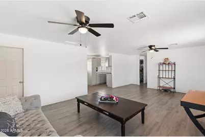211 W Brinker Drive, Avondale, AZ 85323 - Photo 5