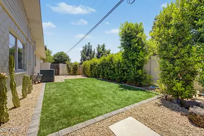 8202 E Sells Drive, Scottsdale, AZ 85251 - Photo 25