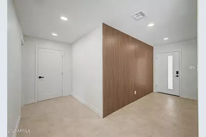 8202 E Sells Drive, Scottsdale, AZ 85251 - Photo 7