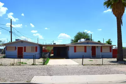 711 E 4th Street, Casa Grande, AZ 85122 - Photo 1