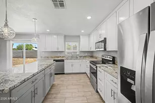 1914 E Auburn Dr, Tempe, AZ 85283 - Photo 13