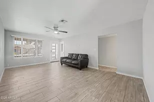 1914 E Auburn Dr, Tempe, AZ 85283 - Photo 9