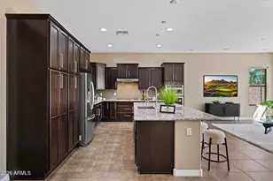 3325 E Coconino Dr, Gilbert, AZ 85298 - Photo 11