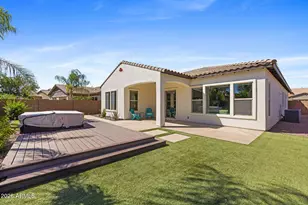 3325 E Coconino Dr, Gilbert, AZ 85298 - Photo 23