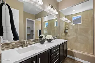 3325 E Coconino Dr, Gilbert, AZ 85298 - Photo 15