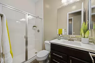 3325 E Coconino Dr, Gilbert, AZ 85298 - Photo 19