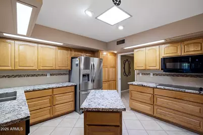 9616 W Indian Hills Drive, Sun City, AZ 85351 - Photo 25