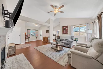 19419 N 8th Avenue, Phoenix, AZ 85027 - Photo 3