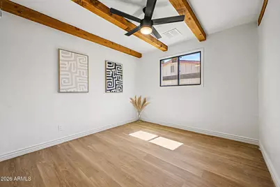 2141 W Laurel Lane, Phoenix, AZ 85029 - Photo 11