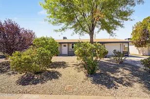 2141 W Laurel Ln, Phoenix, AZ 85029 - Photo 23
