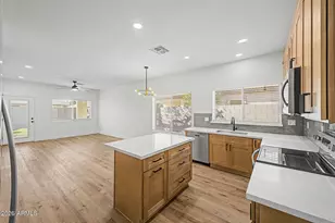 3644 S Joshua Tree Ln, Gilbert, AZ 85297 - Photo 5