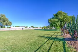 10446 W Encanto Blvd, Avondale, AZ 85392 - Photo 11