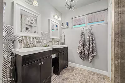 500 W Clarendon Avenue #A4, Phoenix, AZ 85013 - Photo 29
