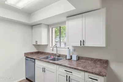 3119 W Cochise Drive #149, Phoenix, AZ 85051 - Photo 17
