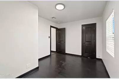 2521 N Evergreen Street, Phoenix, AZ 85006 - Photo 33