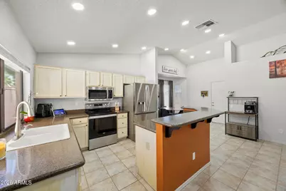 3055 N 64th Street, Mesa, AZ 85215 - Photo 13