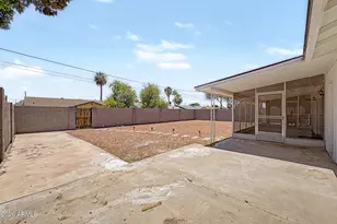 4141 W Las Palmaritas Dr, Phoenix, AZ 85051 - Photo 31