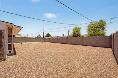 4141 W Las Palmaritas Drive, Phoenix, AZ 85051 - Photo 35