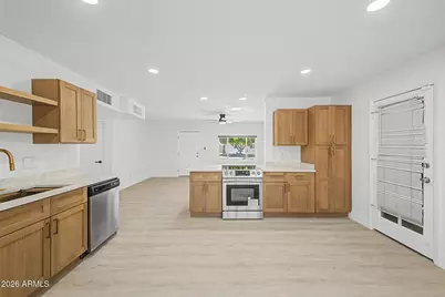 4141 W Las Palmaritas Drive, Phoenix, AZ 85051 - Photo 13
