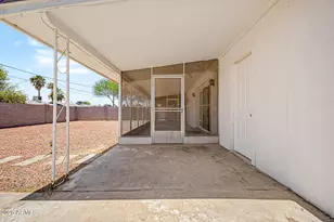 4141 W Las Palmaritas Dr, Phoenix, AZ 85051 - Photo 29