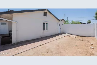 2802 N 36th Street #1, Phoenix, AZ 85008 - Photo 3