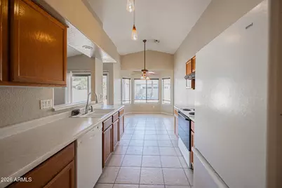 1654 W Geronimo Street, Chandler, AZ 85224 - Photo 11