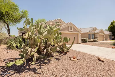 1654 W Geronimo Street, Chandler, AZ 85224 - Photo 3