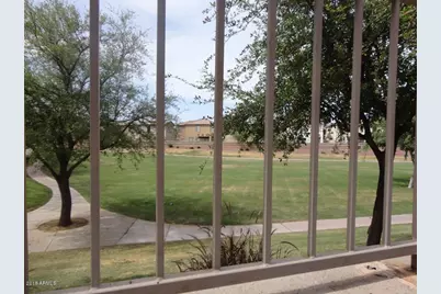 11214 W Pierce Street, Avondale, AZ 85323 - Photo 9