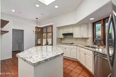 10095 E Graythorn Drive, Scottsdale, AZ 85262 - Photo 15