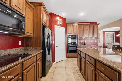 2020 W Caleb Road, Phoenix, AZ 85085 - Photo 9