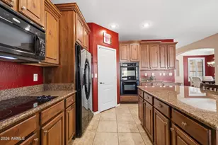 2020 W Caleb Rd, Phoenix, AZ 85085 - Photo 9