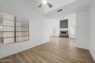 4354 E Dry Creek Rd, Phoenix, AZ 85044 - Photo 17
