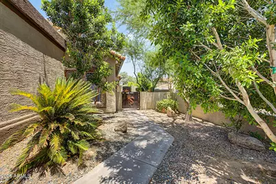 4354 E Dry Creek Road, Phoenix, AZ 85044 - Photo 21
