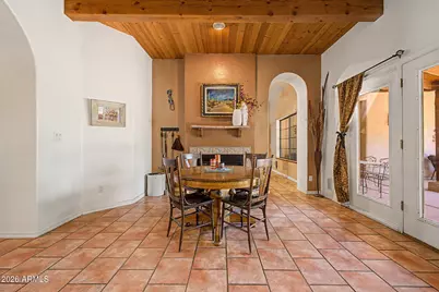545 E Mesquite Avenue, Gilbert, AZ 85296 - Photo 3