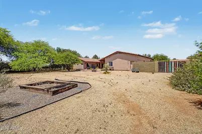 545 E Mesquite Avenue, Gilbert, AZ 85296 - Photo 45