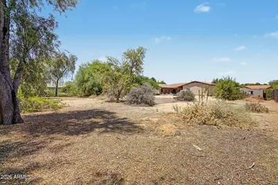 545 E Mesquite Avenue, Gilbert, AZ 85296 - Photo 47