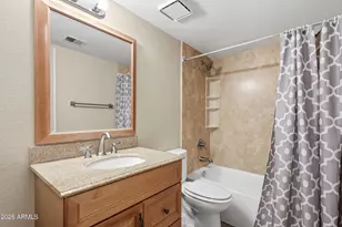 3635 N 37th St, Phoenix, AZ 85018 - Photo 15