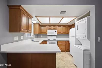 3635 N 37th Street #7, Phoenix, AZ 85018 - Photo 9