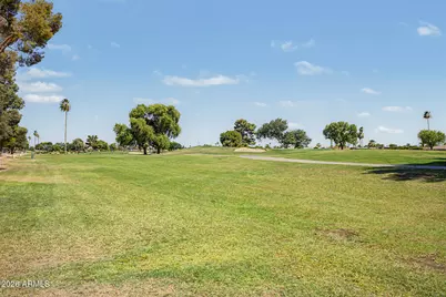 10189 W Pineaire Drive, Sun City, AZ 85351 - Photo 27
