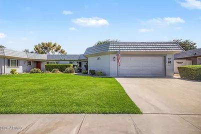 10189 W Pineaire Drive, Sun City, AZ 85351 - Photo 31