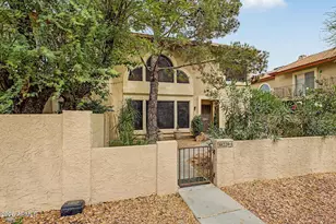 10228 N 12th Pl, Phoenix, AZ 85020 - Photo 3