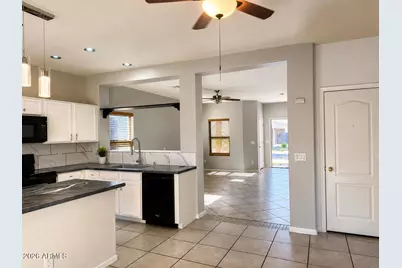 18530 W Legend Drive, Surprise, AZ 85374 - Photo 5