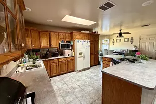 16401 N 37th Pl, Phoenix, AZ 85032 - Photo 9