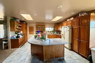16401 N 37th Pl, Phoenix, AZ 85032 - Photo 7