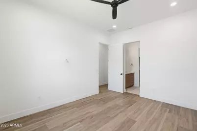 1636 W Donatello Drive, Phoenix, AZ 85086 - Photo 23