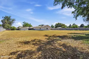 2266 E Willis Rd, Gilbert, AZ 85297 - Photo 79