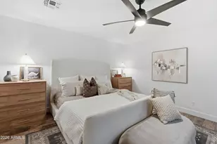 2266 E Willis Rd, Gilbert, AZ 85297 - Photo 23