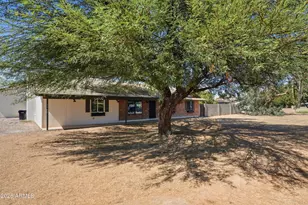 2266 E Willis Rd, Gilbert, AZ 85297 - Photo 43