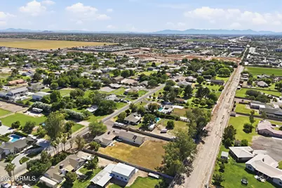 2266 E Willis Road, Gilbert, AZ 85297 - Photo 35